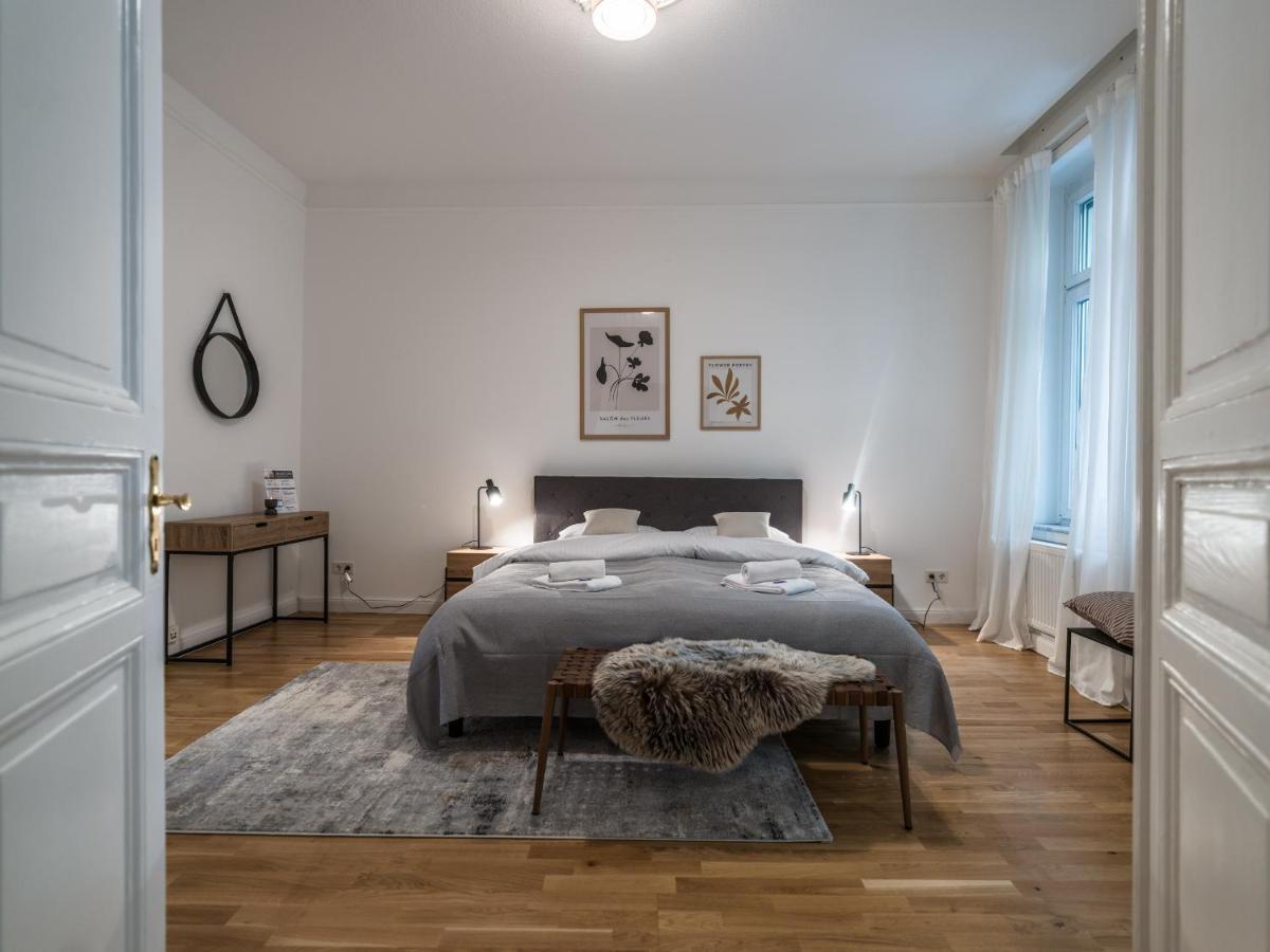Hochwertige Altbauwohnung Im Modernen Stil In Wiesbaden - Kueche - Terrasse - Wlan - Zentral Bagian luar foto