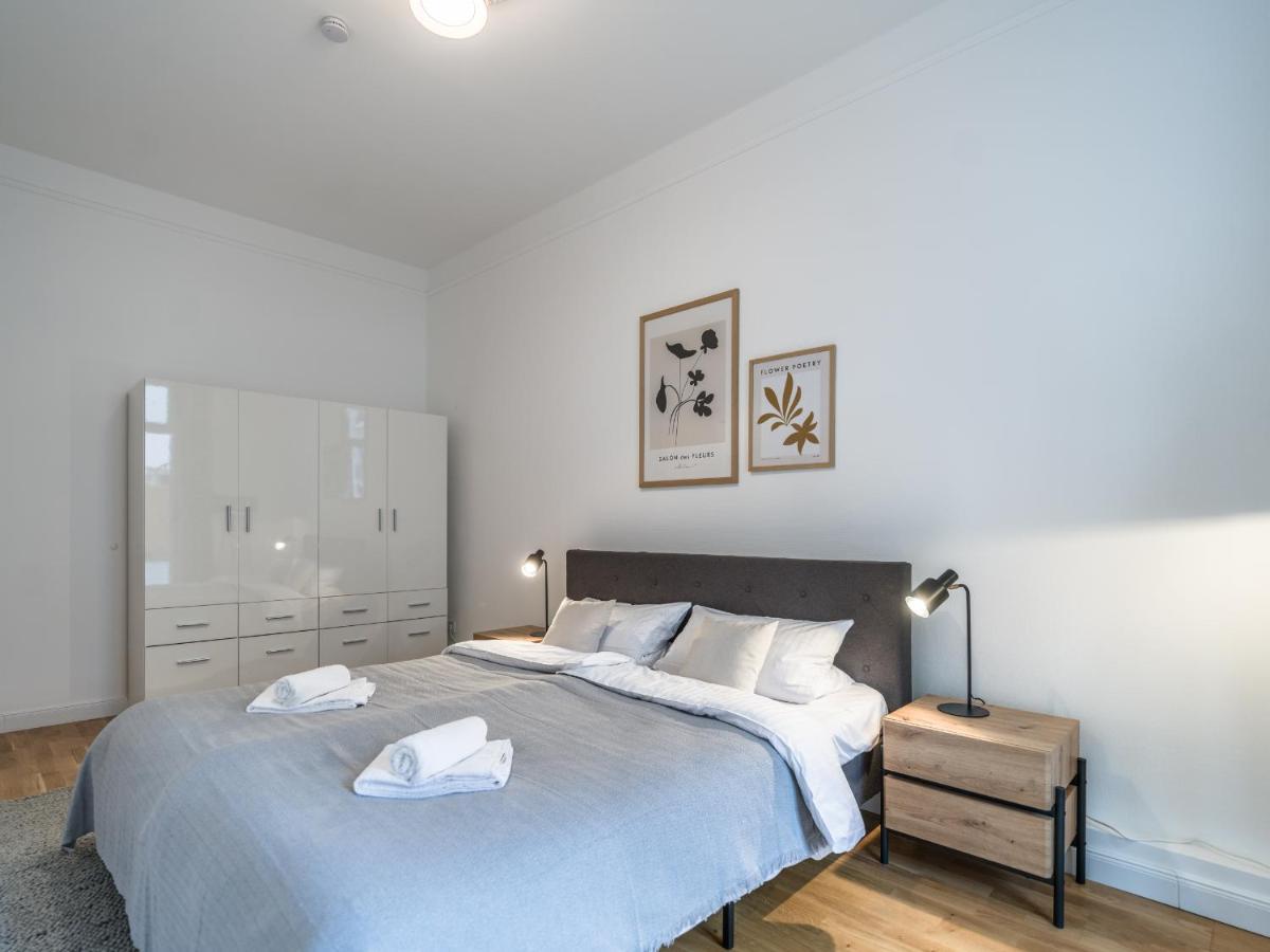 Hochwertige Altbauwohnung Im Modernen Stil In Wiesbaden - Kueche - Terrasse - Wlan - Zentral Bagian luar foto