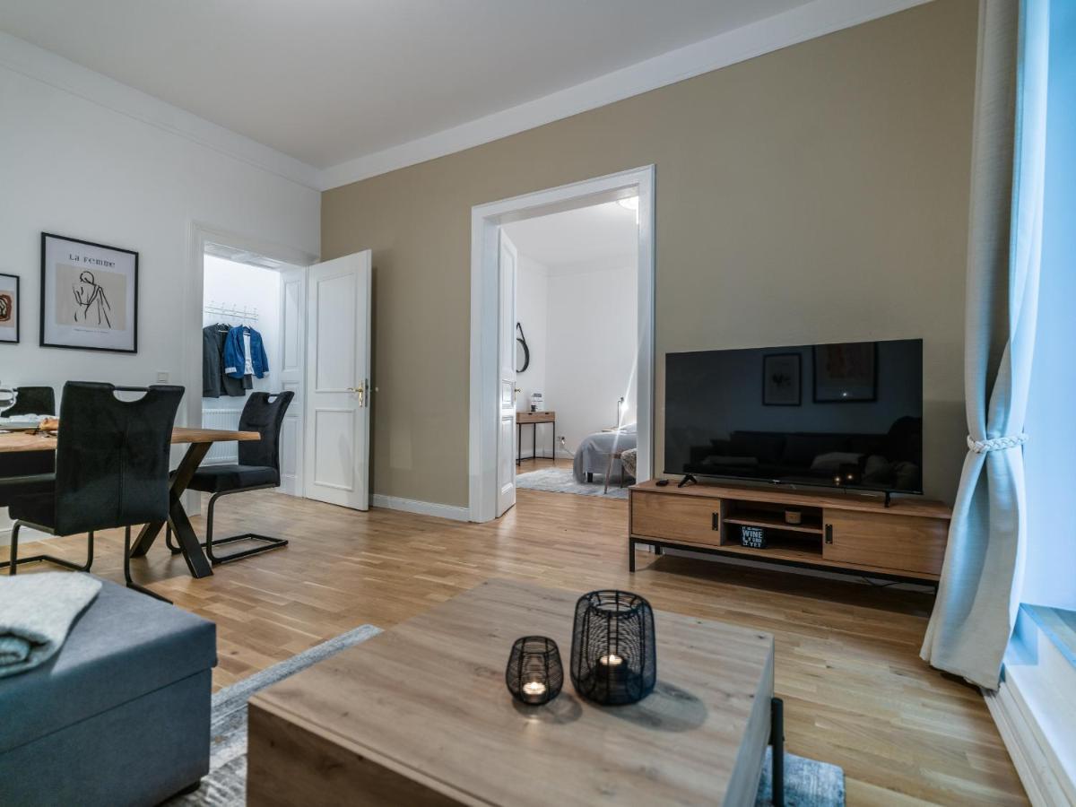 Hochwertige Altbauwohnung Im Modernen Stil In Wiesbaden - Kueche - Terrasse - Wlan - Zentral Bagian luar foto