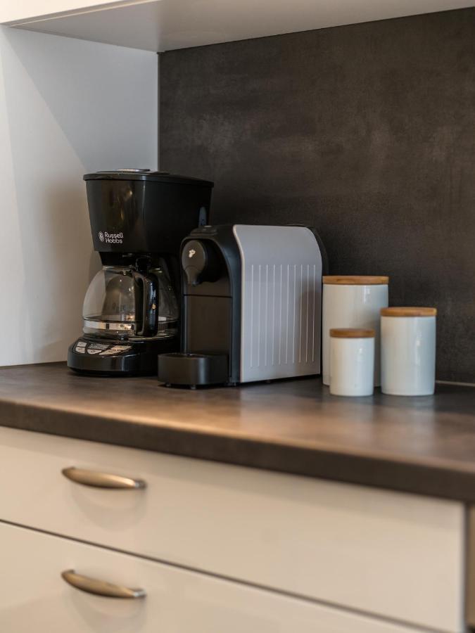 Hochwertige Altbauwohnung Im Modernen Stil In Wiesbaden - Kueche - Terrasse - Wlan - Zentral Bagian luar foto